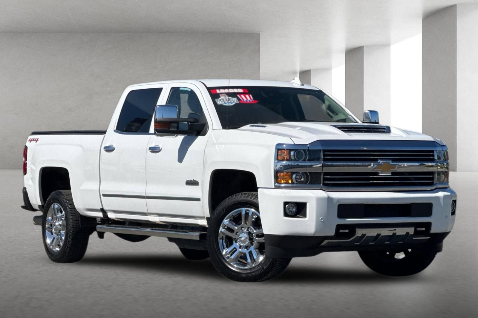 Used 2017 Chevrolet Silverado 2500 High Country w/ Duramax Plus Package AWD/4WD image 2