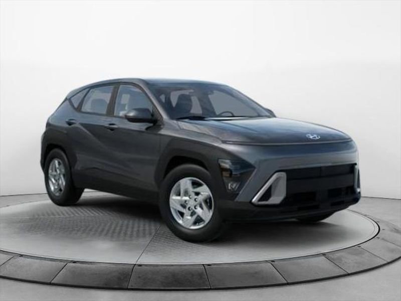 New 2026 Hyundai Kona SE image 2
