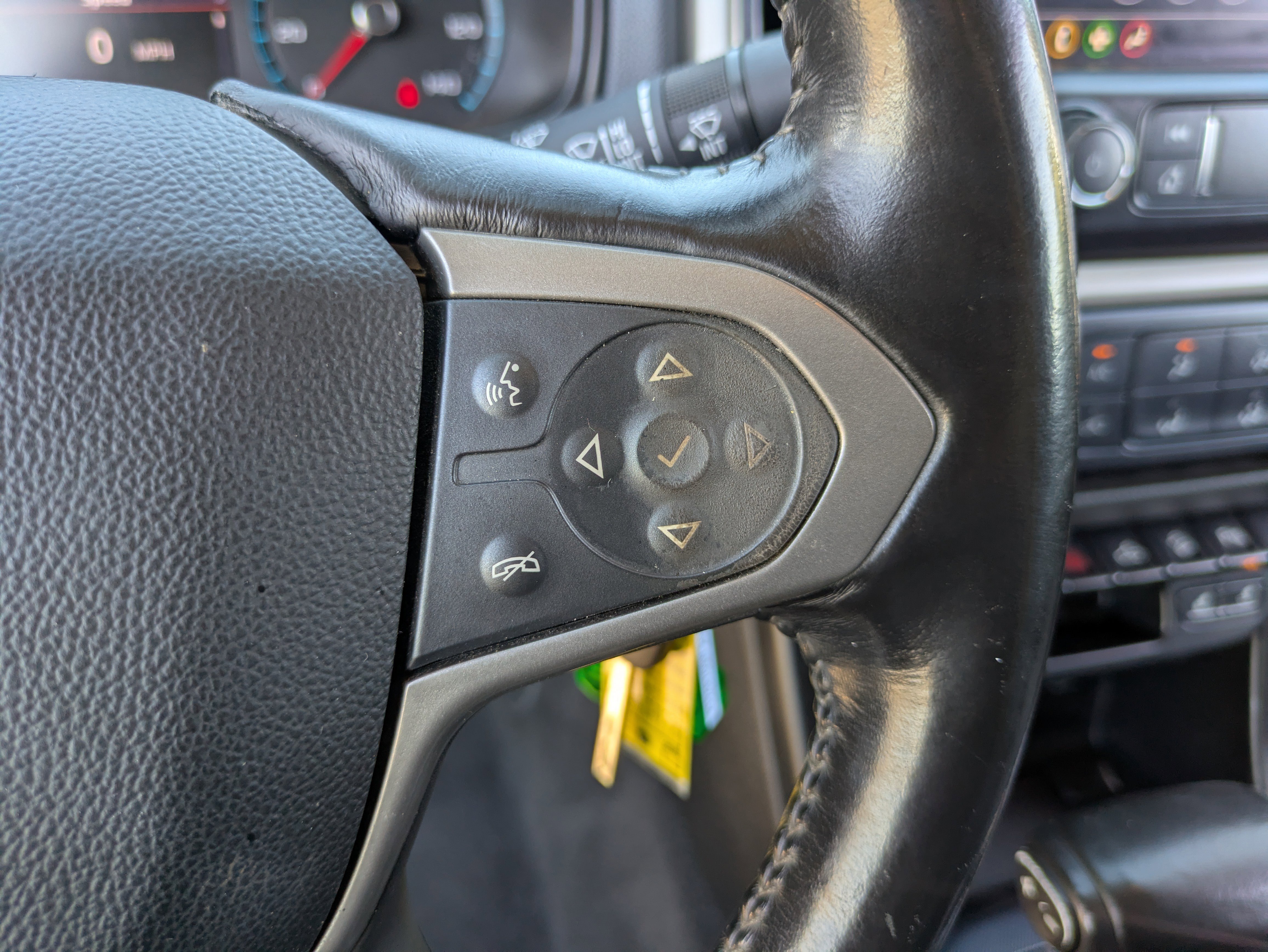 Used 2019 Chevrolet Colorado Z71 image 27