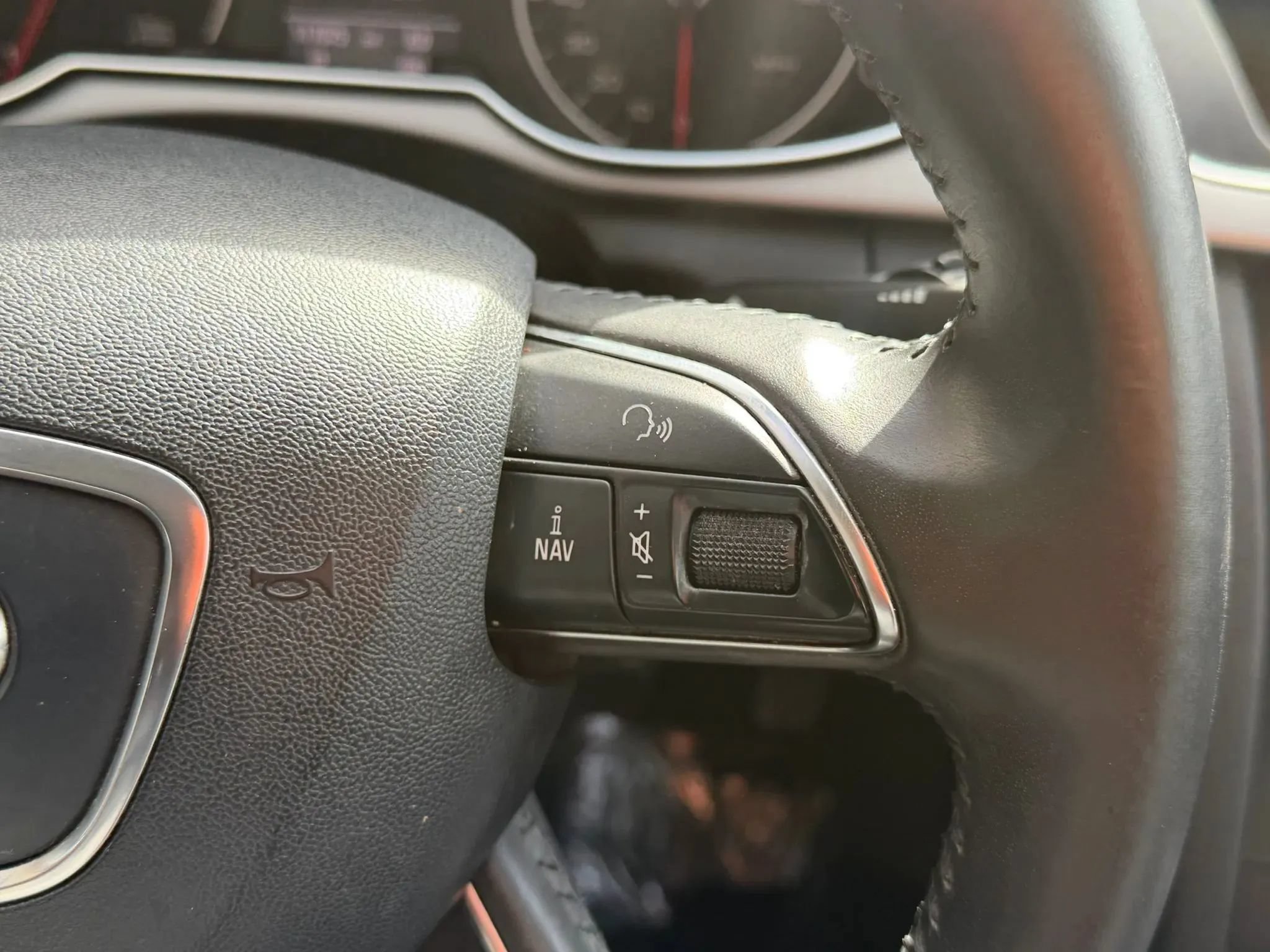 Used 2013 Audi A4 2.0T Premium Plus FWD image 24