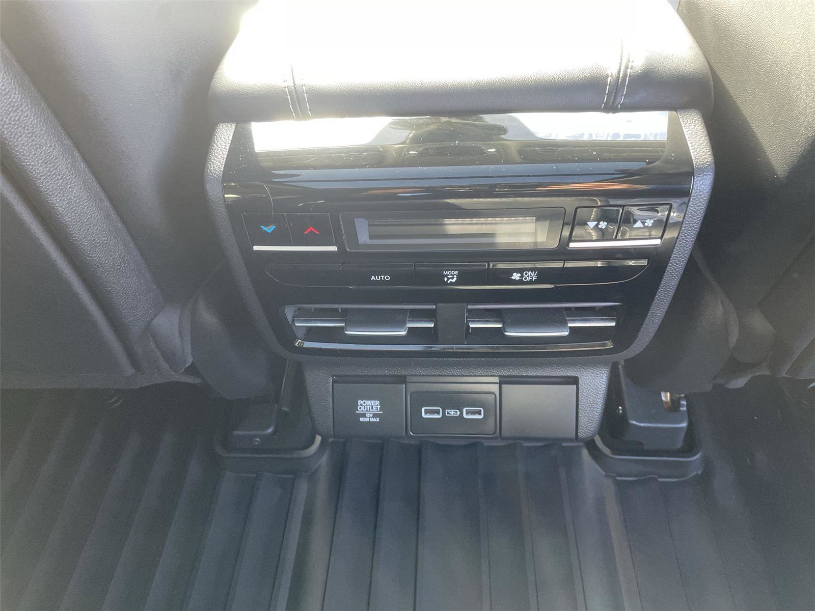 Used 2023 Acura MDX SH-AWD w/ Technology Package image 33