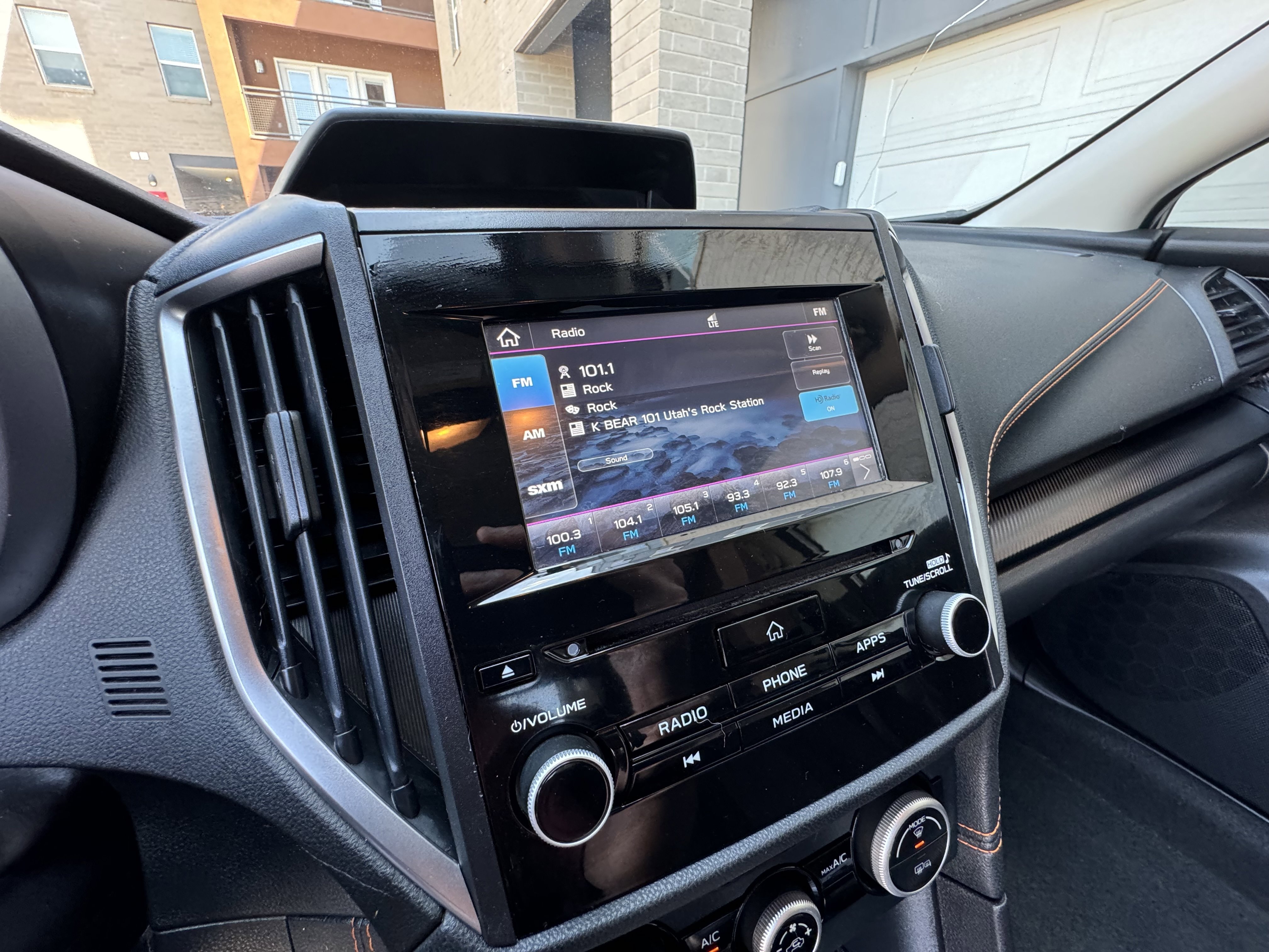 Used 2021 Subaru Crosstrek 2.0i Premium image 18