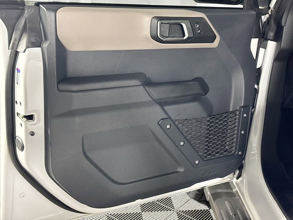 Used 2024 Ford Bronco Big Bend image 10