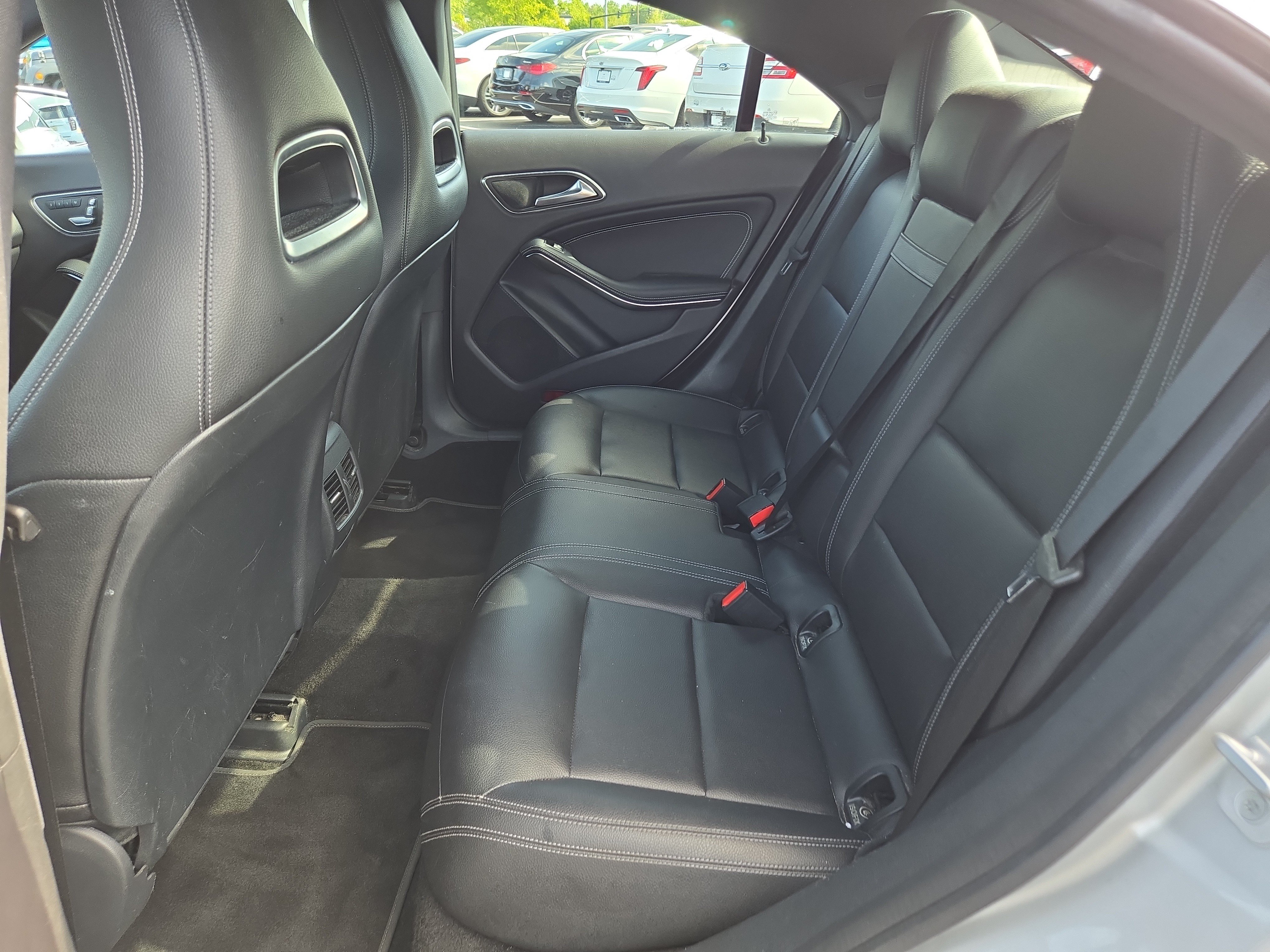 Used 2018 Mercedes-Benz CLA 250 image 19