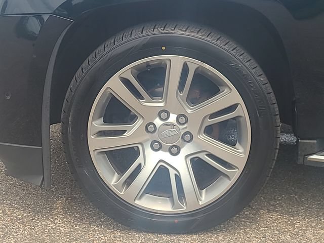 Used 2018 Cadillac Escalade Luxury AWD/4WD image 10