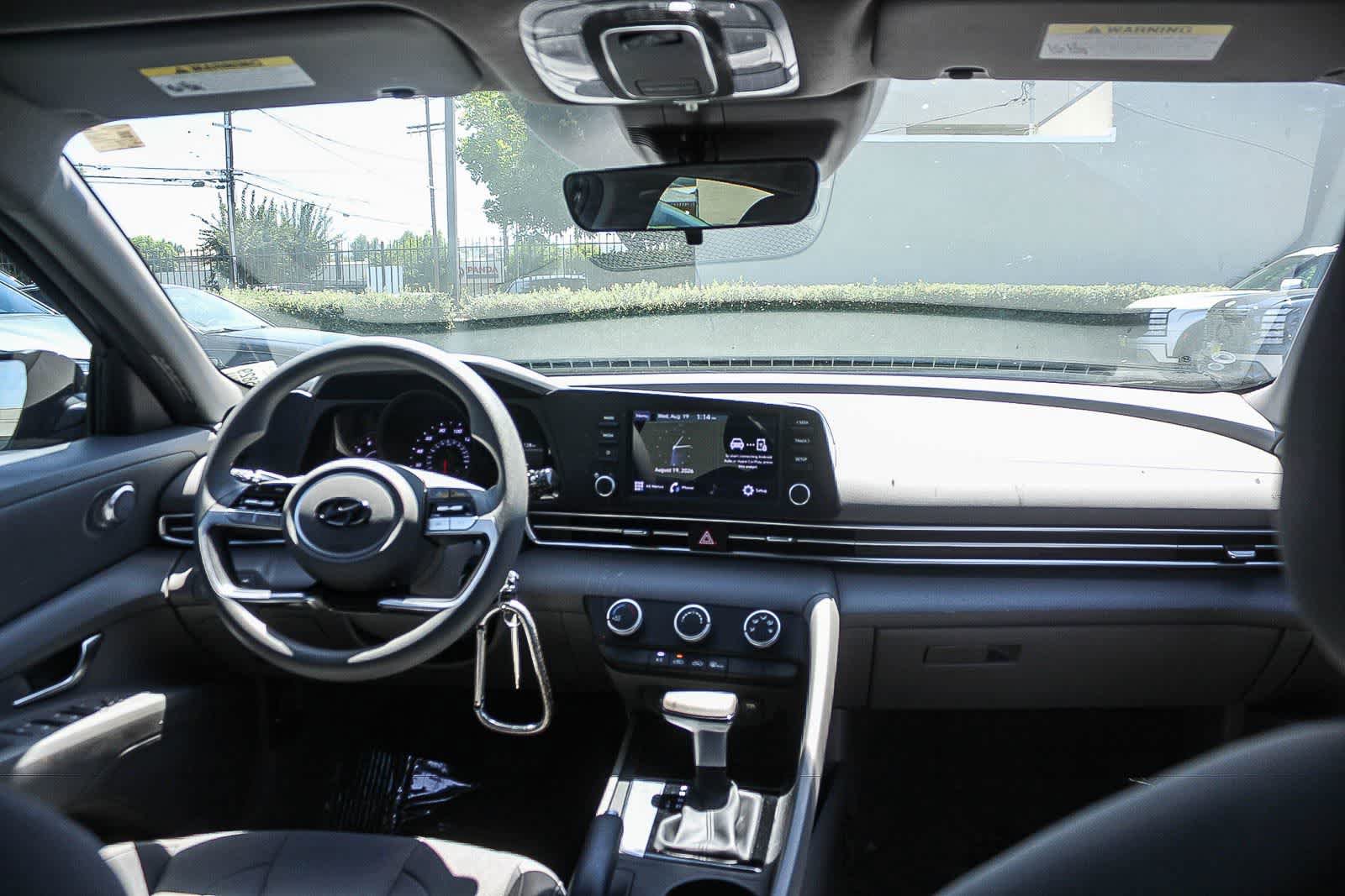 Certified 2023 Hyundai Elantra SE FWD image 16