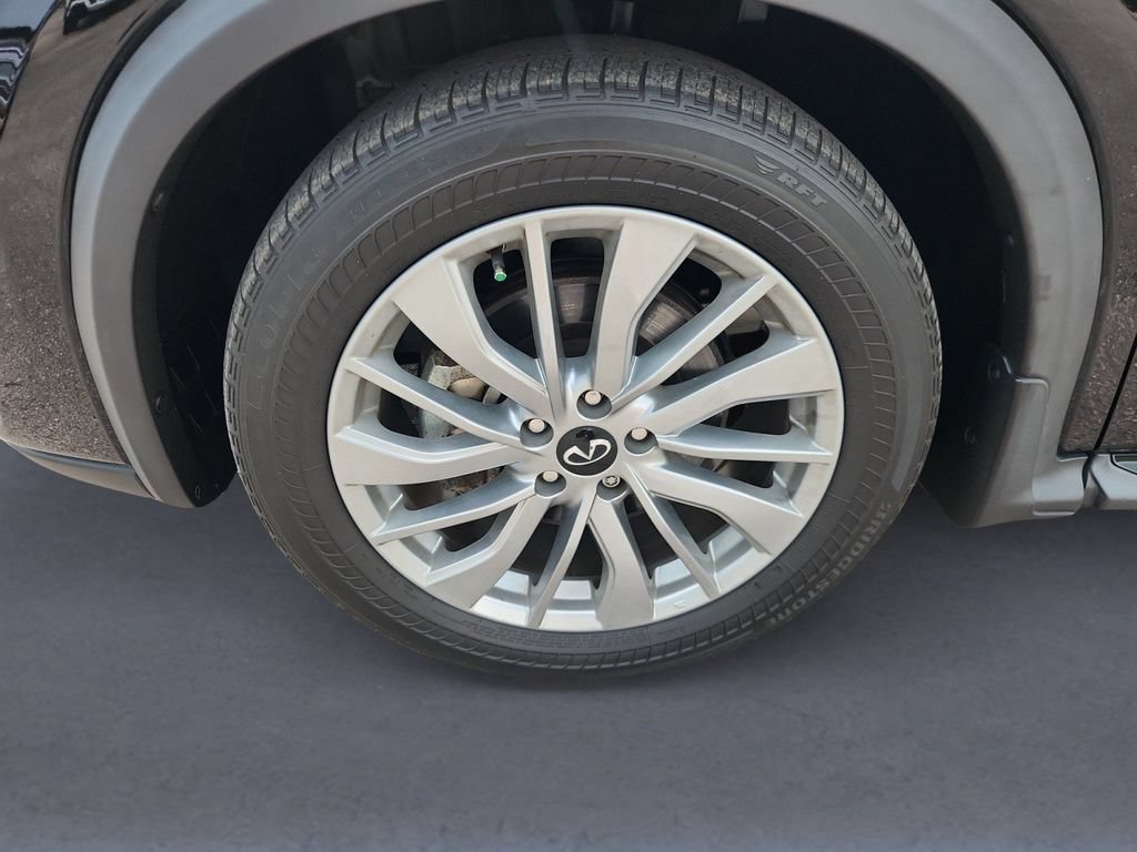 Used 2023 INFINITI QX50 Luxe AWD/4WD image 8