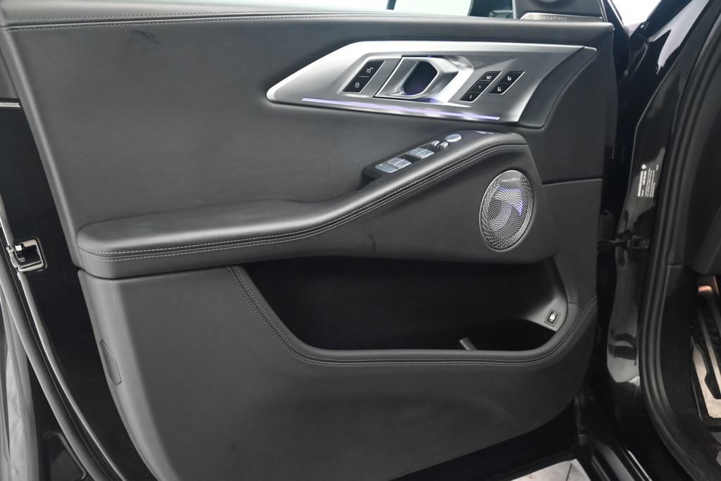 Used 2023 BMW XM AWD/4WD image 7