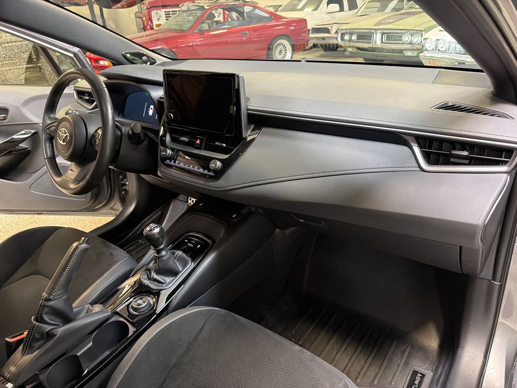 Used 2025 Toyota Corolla GR AWD/4WD image 37