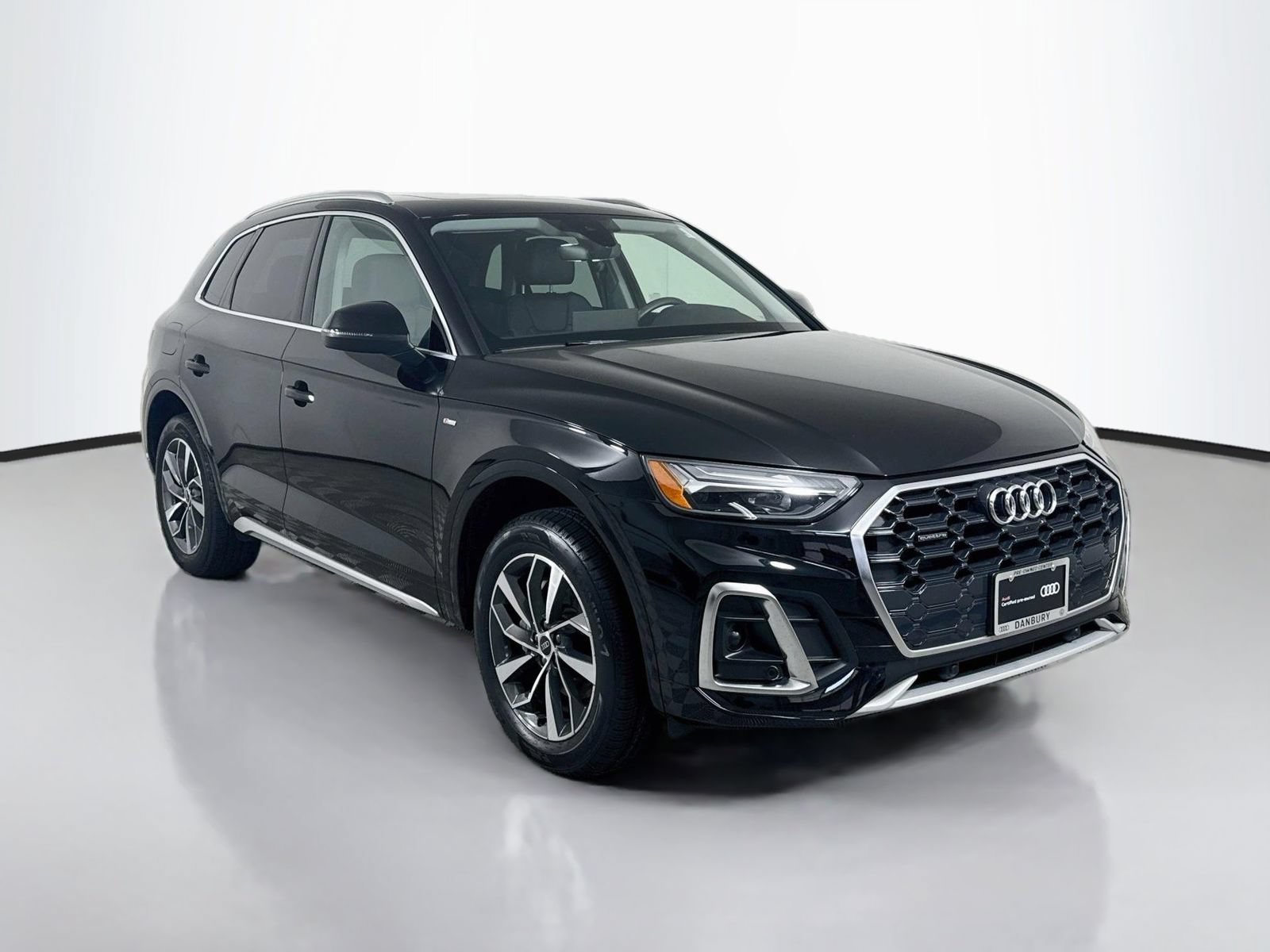 Certified 2024 Audi Q5 2.0T Premium Plus w/ Premium Plus Package AWD/4WD image 7