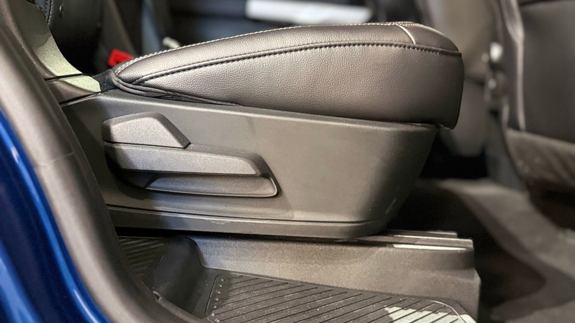 Used 2021 Ford Explorer Limited w/ Equipment Group 301A image 72