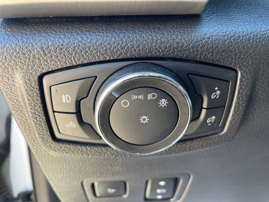 Used 2021 Ford F250 Platinum AWD/4WD image 31