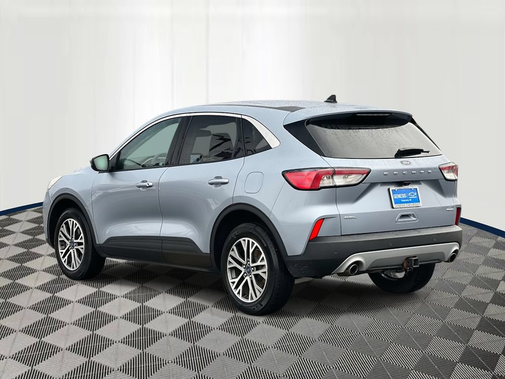 Used 2022 Ford Escape SEL w/ Class II Trailer Tow Package AWD/4WD image 4