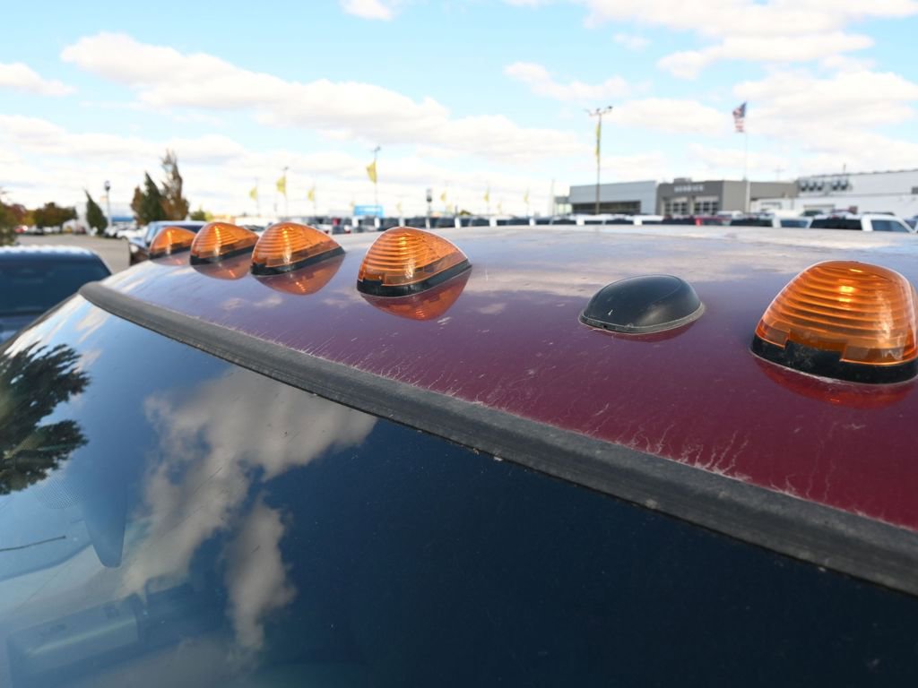 Used 2016 Ford F550 2WD Regular Cab Super Duty w/ XLT Interior Package image 18