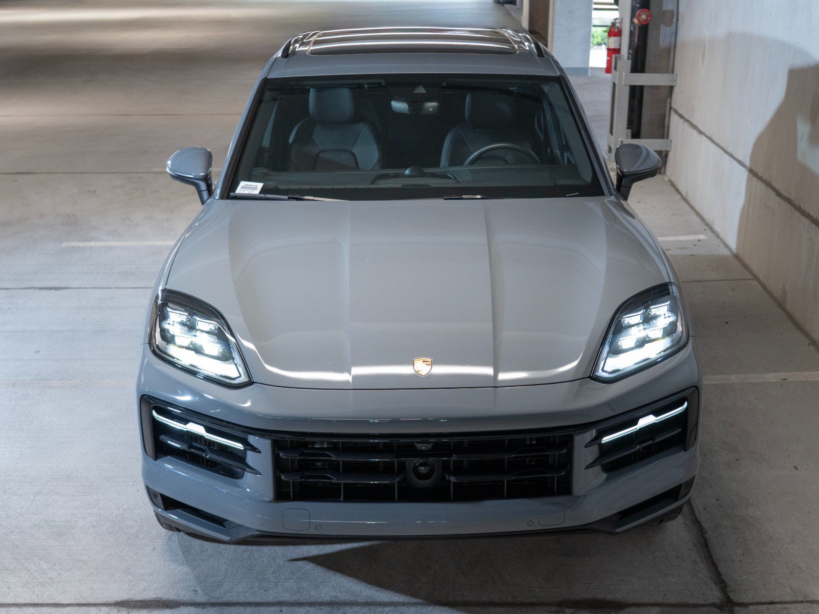 Certified 2026 Porsche Cayenne AWD/4WD image 6