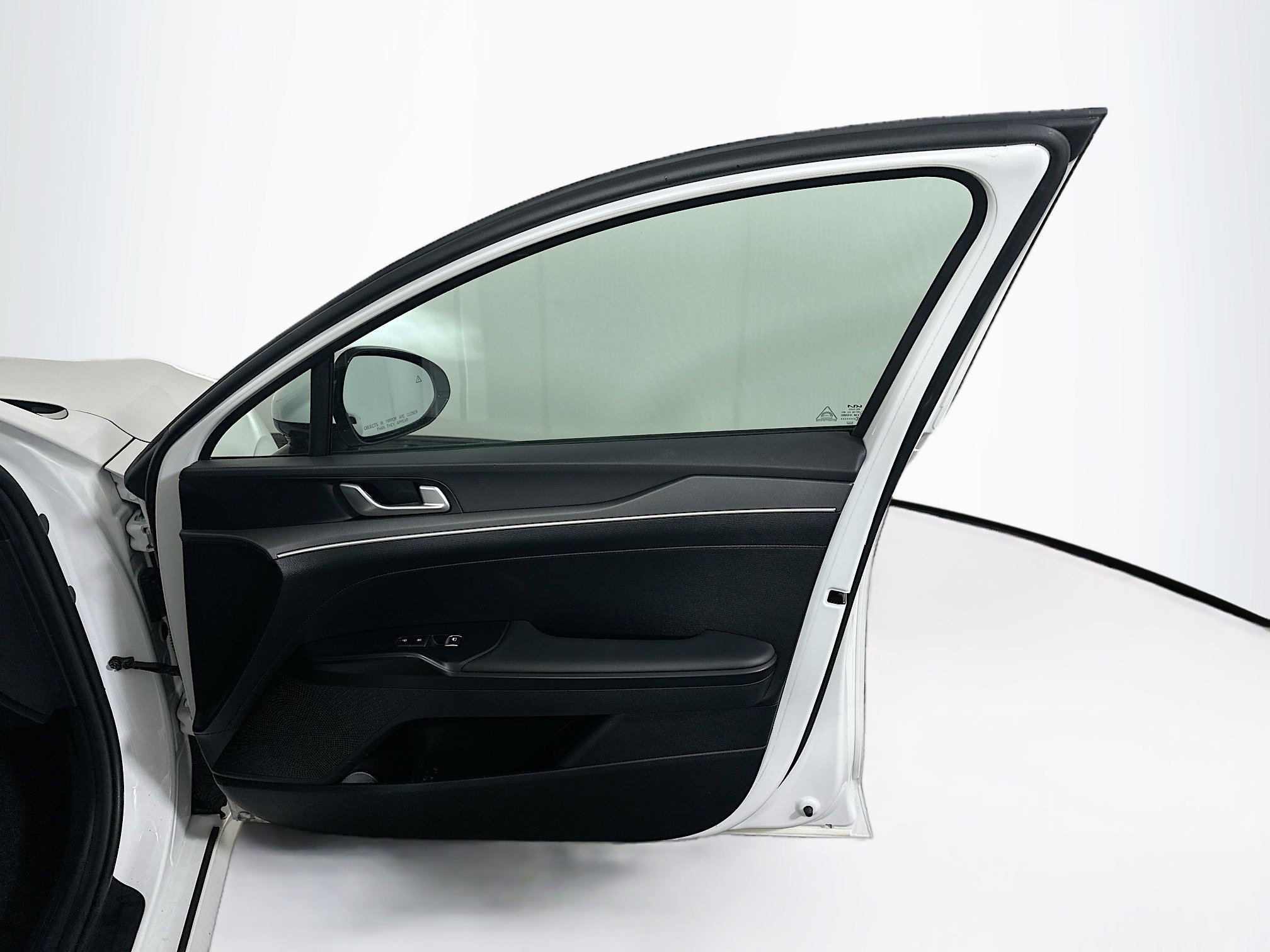 Used 2025 Kia K5 LXS image 32