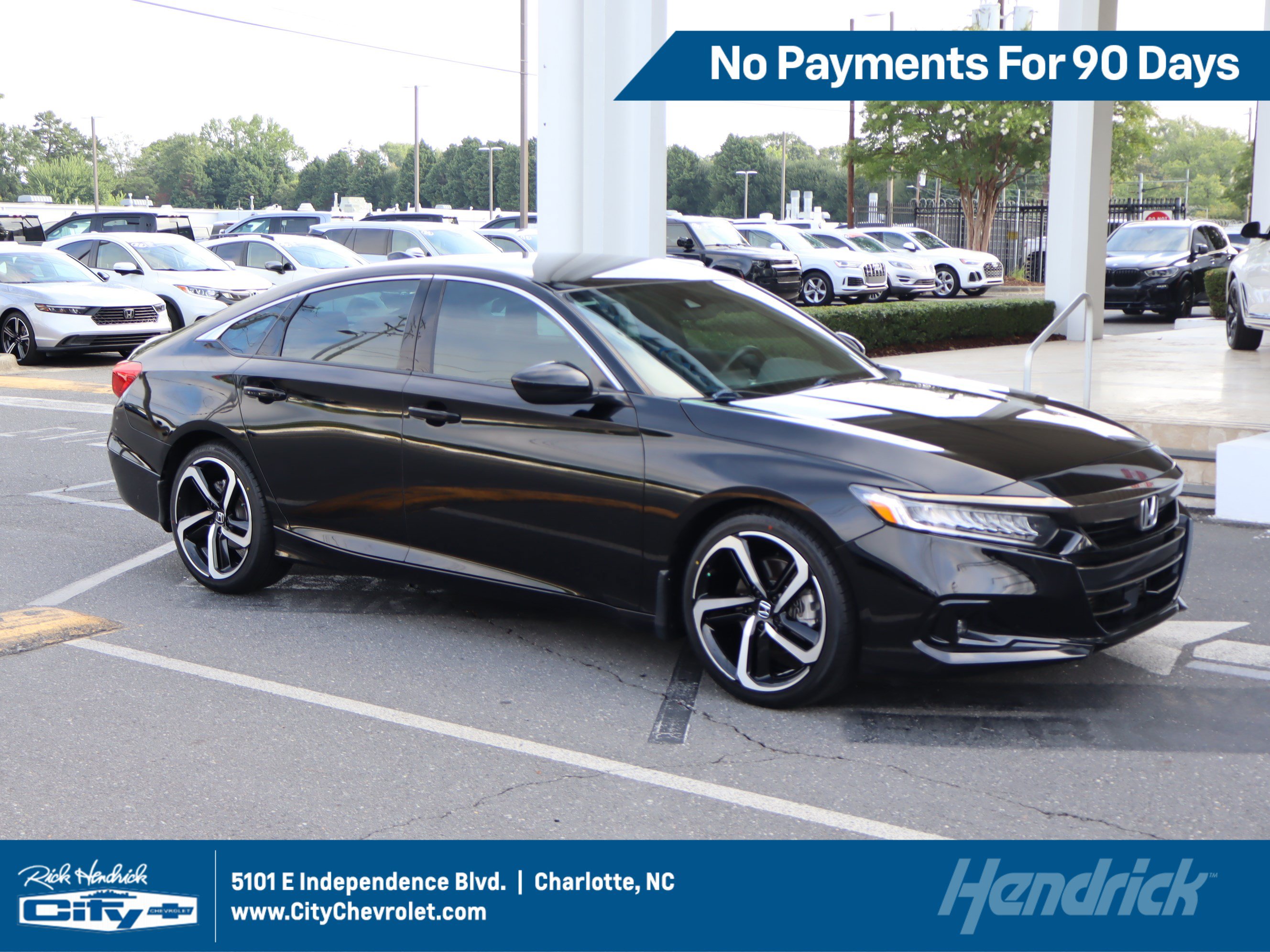 Used 2022 Honda Accord Sport image 1