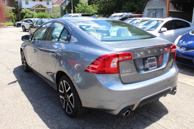 Used 2017 Volvo S60 T5 Dynamic FWD image 7