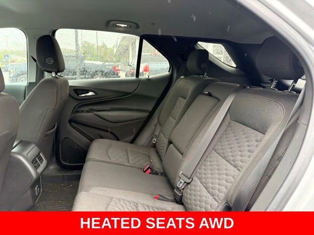 Used 2019 Chevrolet Equinox LT w/ Driver Convenience Package AWD/4WD image 13