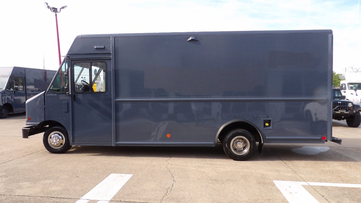 Used 2019 Ford E-450 and Econoline 450 Super Duty image 4