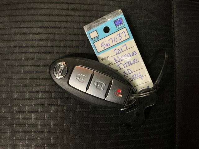 Used 2017 Nissan Titan PRO-4X image 48