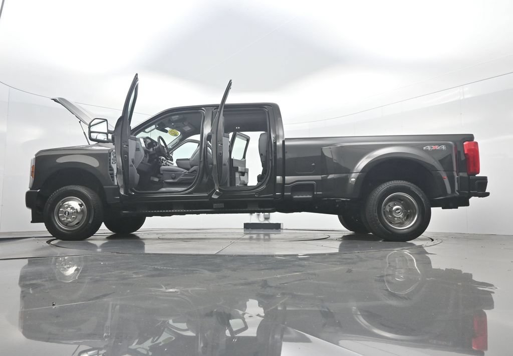 Used 2024 Ford F350 XL AWD/4WD image 52