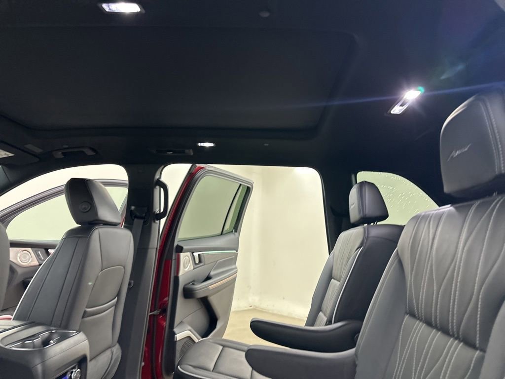 New 2026 Buick Enclave Avenir image 27