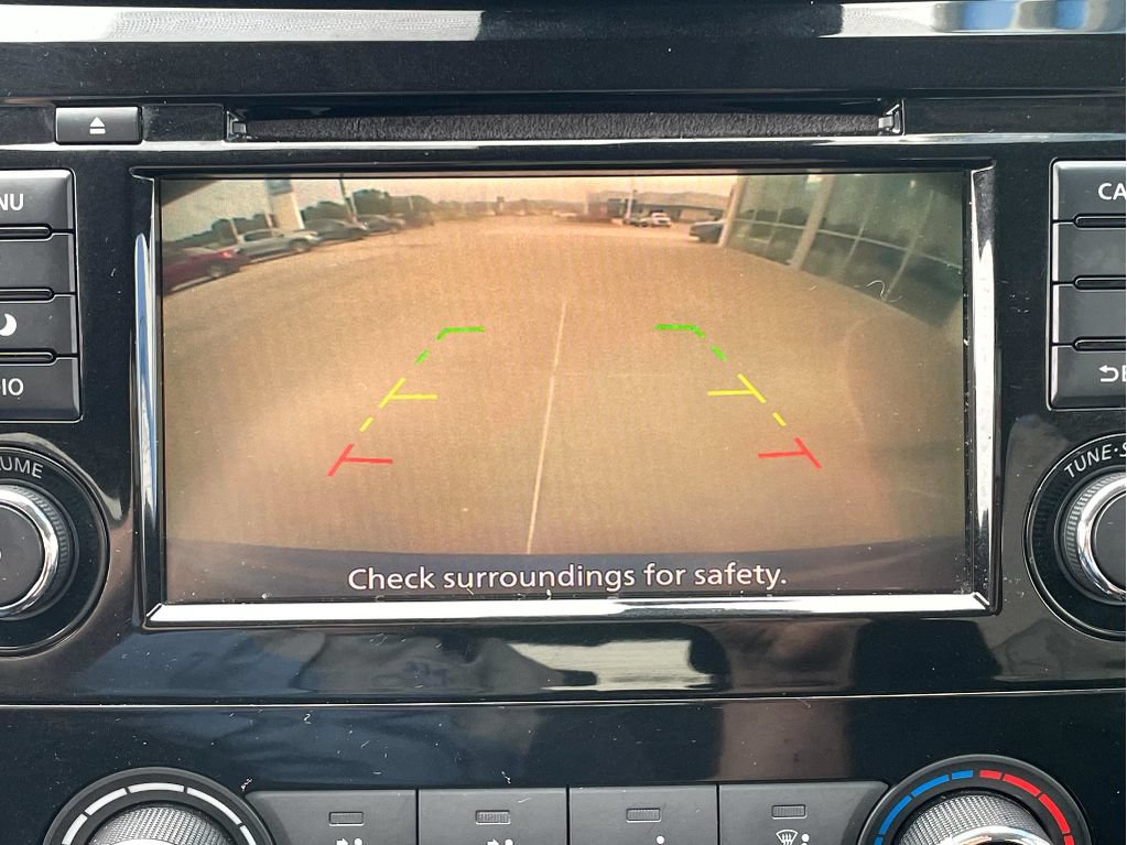Used 2019 Nissan Rogue SV AWD/4WD image 16