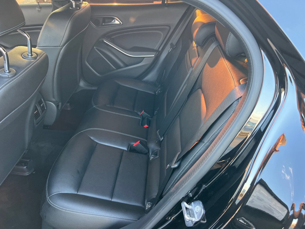 Used 2019 Mercedes-Benz GLA 250 4MATIC image 14