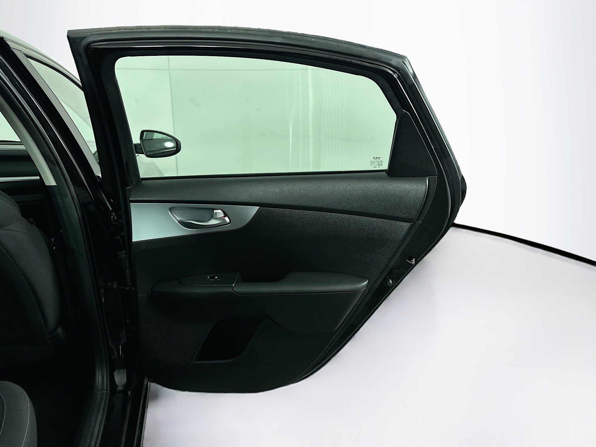 Used 2023 Kia Forte LX image 27