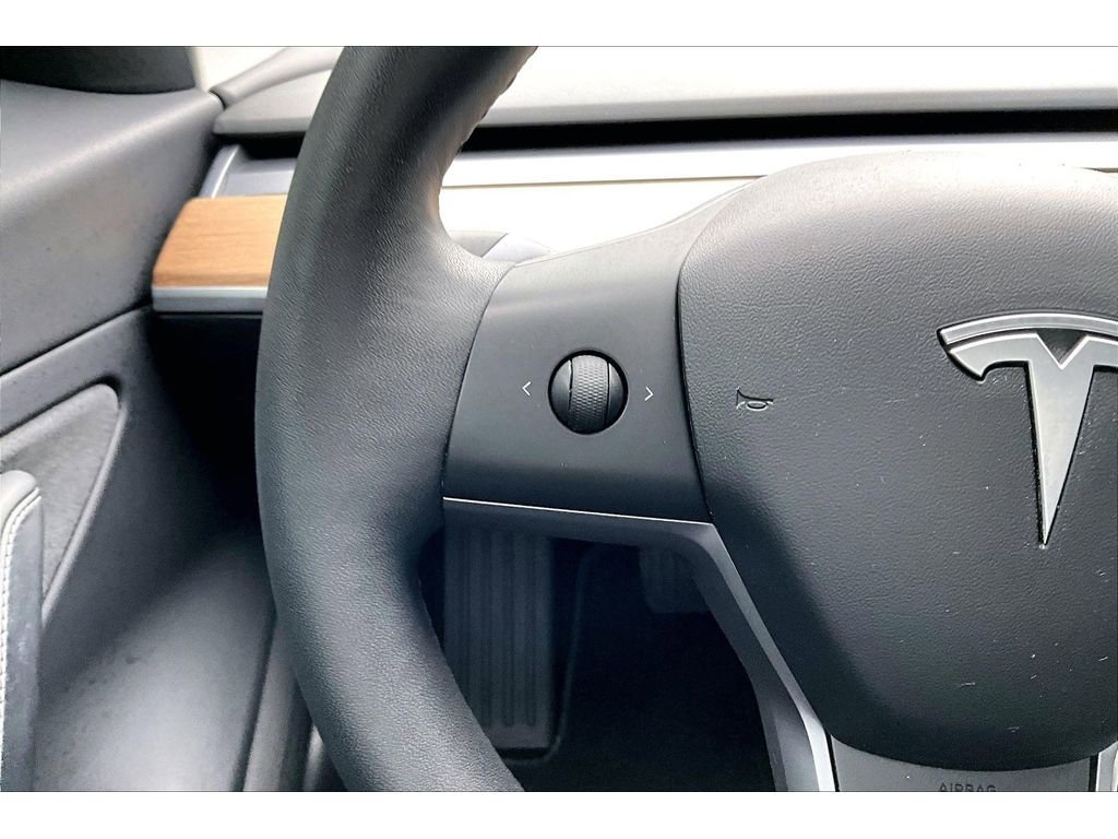 Used 2019 Tesla Model 3 Long Range AWD/4WD image 18