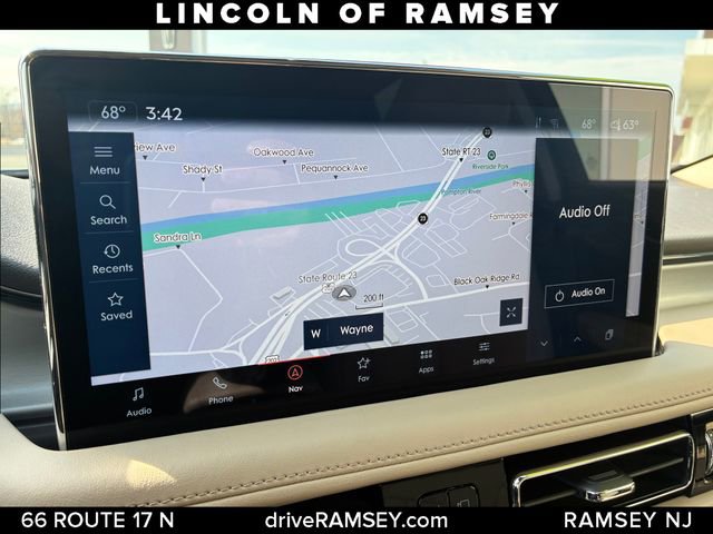 Used 2023 Lincoln Nautilus AWD w/ Premium Package image 19