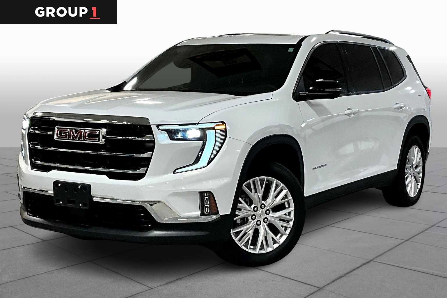 Used 2024 GMC Acadia Elevation w/ Luxury Package