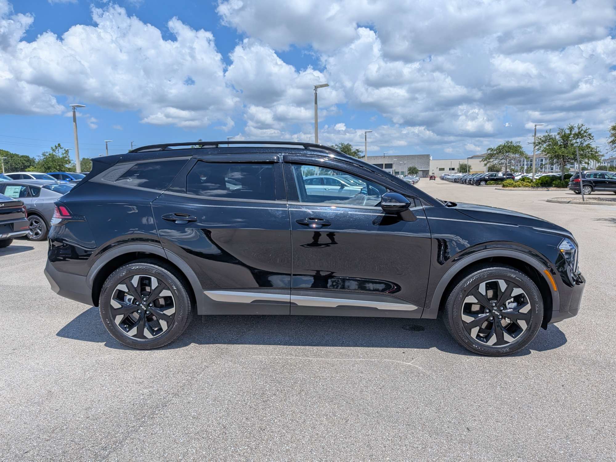 Certified 2023 Kia Sportage X-Line w/ X-Line Premium Package AWD/4WD image 4
