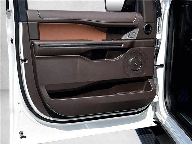 Used 2022 Ford Expedition King Ranch image 18