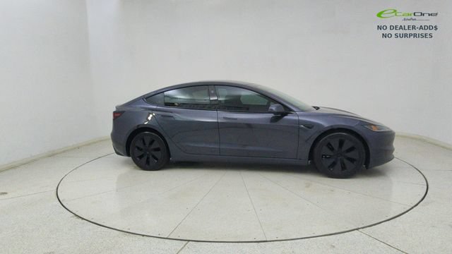 Used 2025 Tesla Model 3 Long Range AWD/4WD image 62