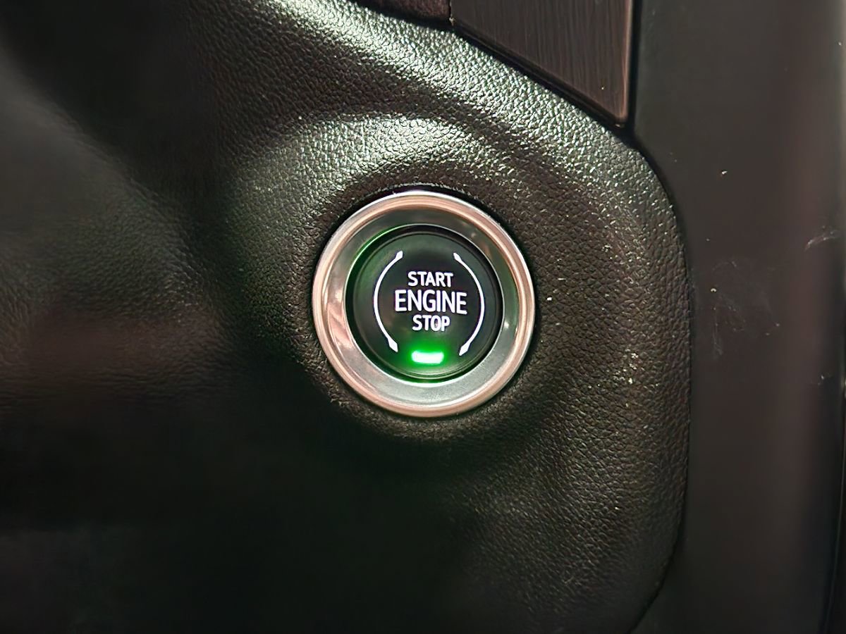 Used 2023 GMC Sierra 2500 AT4 w/ Gooseneck/5TH Wheel Package image 41