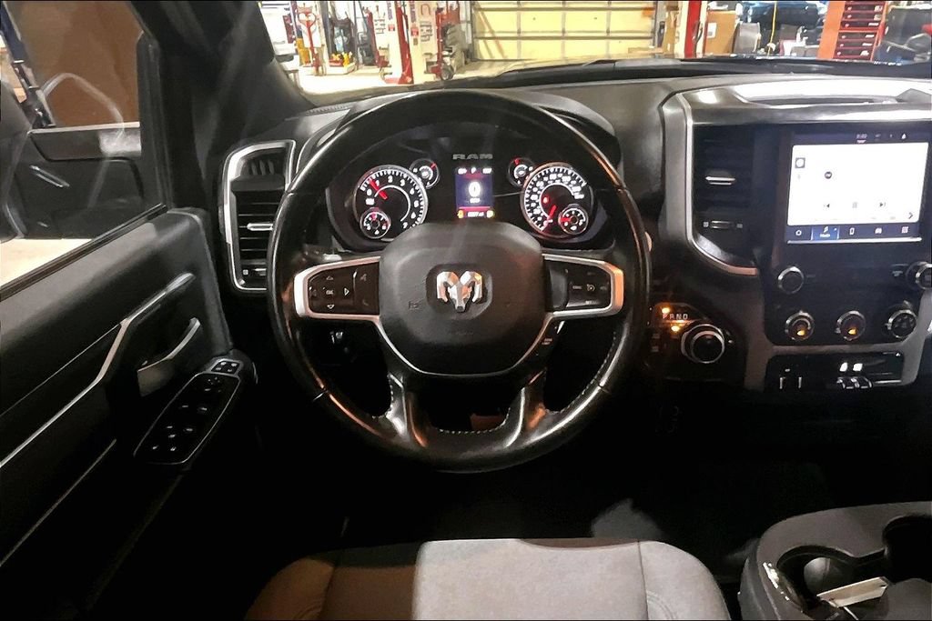 Used 2024 RAM 2500 Big Horn AWD/4WD image 5