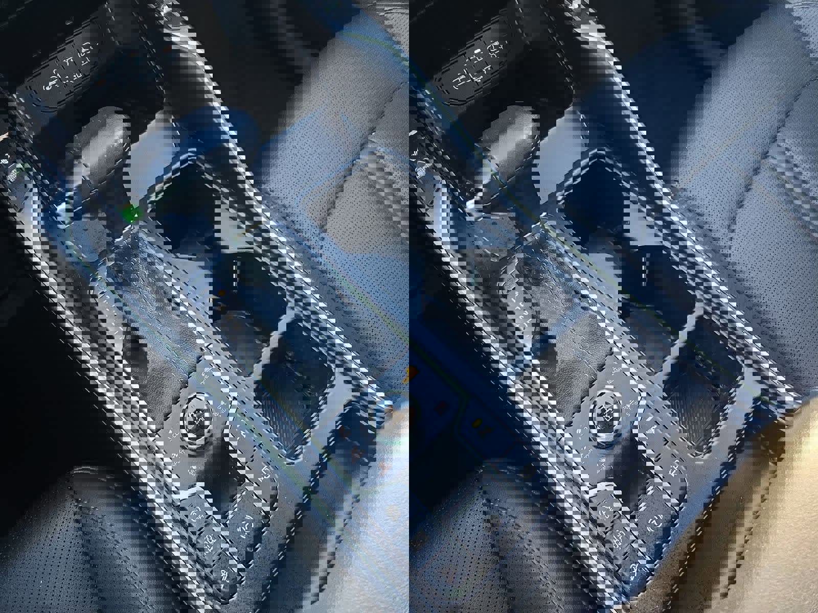 Certified 2024 Kia Sorento S image 30