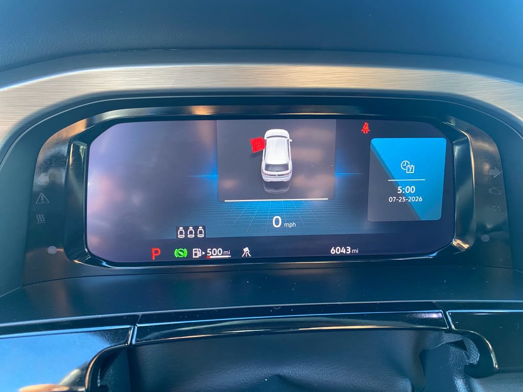 Used 2025 Volkswagen Atlas Cross Sport SE FWD image 33