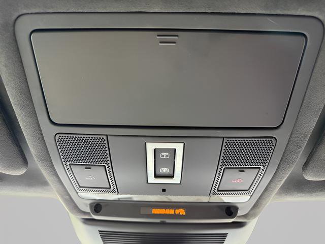 Used 2022 Jaguar E-PACE 300 Sport image 26