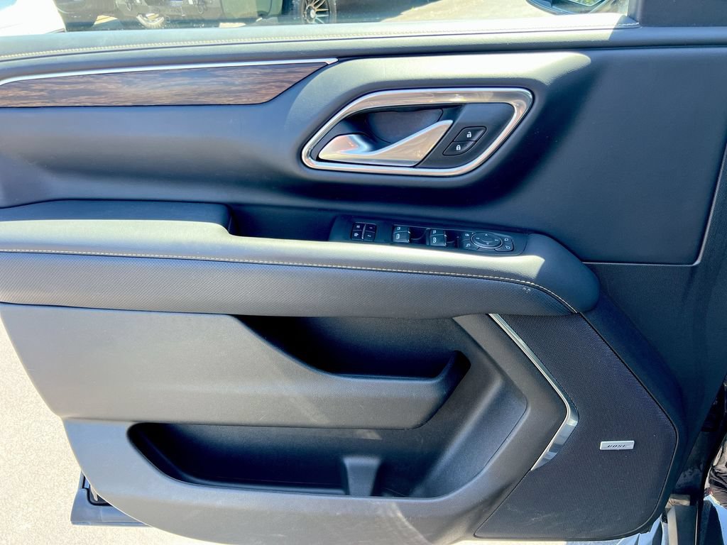 Used 2022 Chevrolet Tahoe Premier AWD/4WD image 19