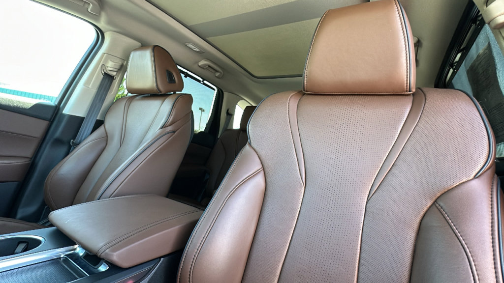 Used 2022 Acura MDX SH-AWD w/ Advance Package image 11