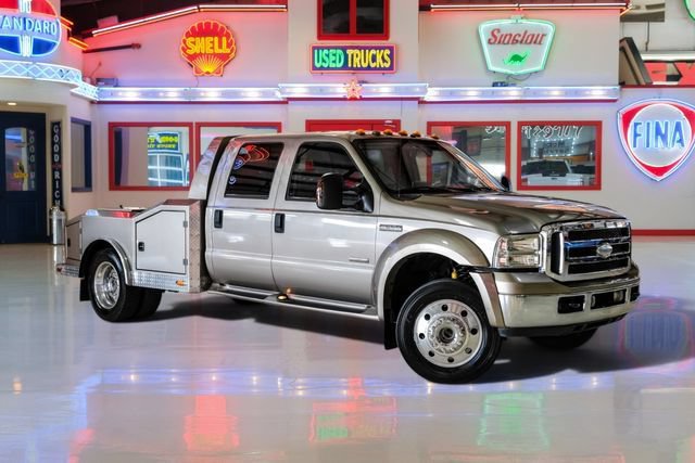 Used 2007 Ford F550 4x4 Crew Cab Super Duty image 1