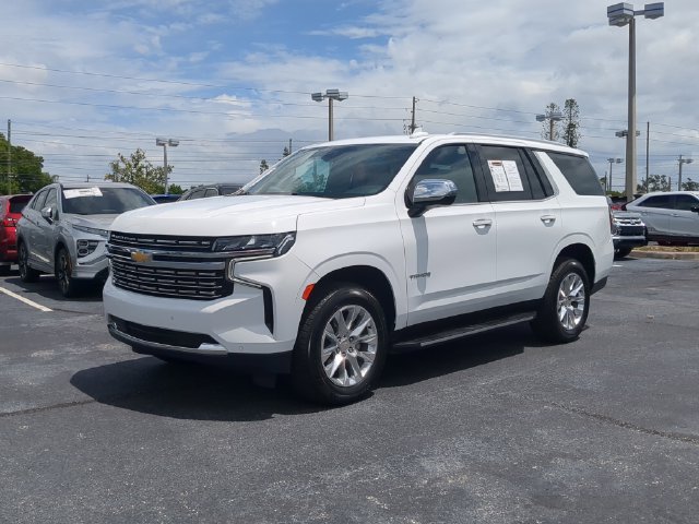 Used 2024 Chevrolet Tahoe Premier RWD image 2