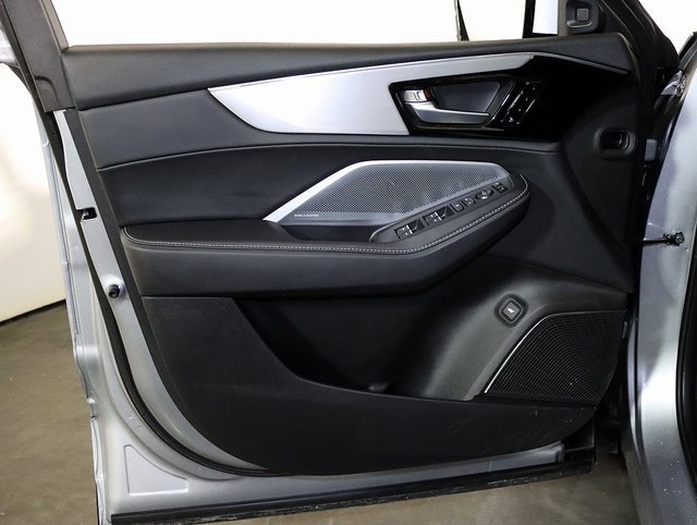 Used 2026 Acura MDX w/ Technology Package image 25