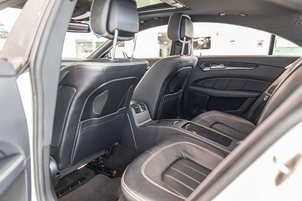 Used 2012 Mercedes-Benz CLS 550 4MATIC image 37