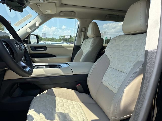 New 2026 Nissan Armada Platinum image 8