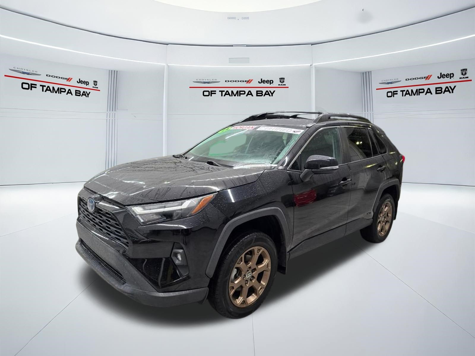 Used 2024 Toyota RAV4 AWD Hybrid image 2