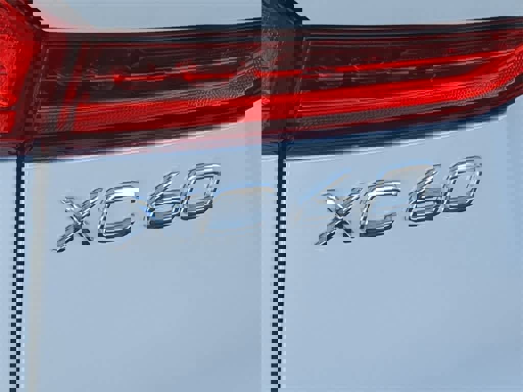 Used 2025 Volvo XC60 T8 Core w/ Protection Package Premier image 12